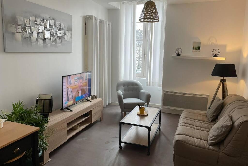 Logement Entier 33 M2 A פאו מראה חיצוני תמונה